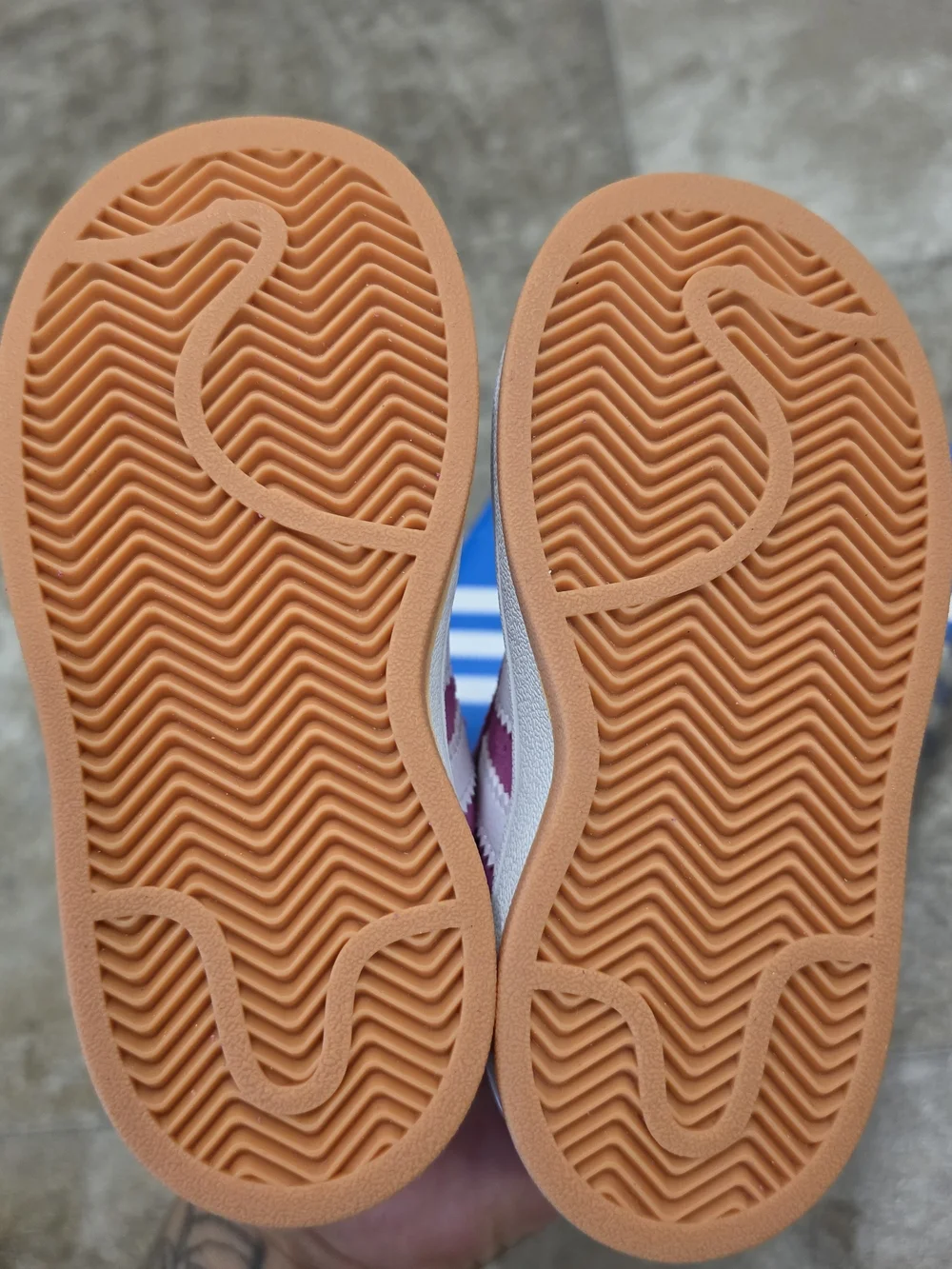 adidas Originals Campus 00s Kids lifestyle sneaker Size 8K